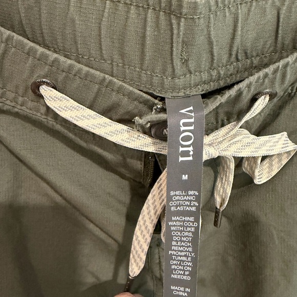 Vuori Ripstop Pants - Picture 2 of 3